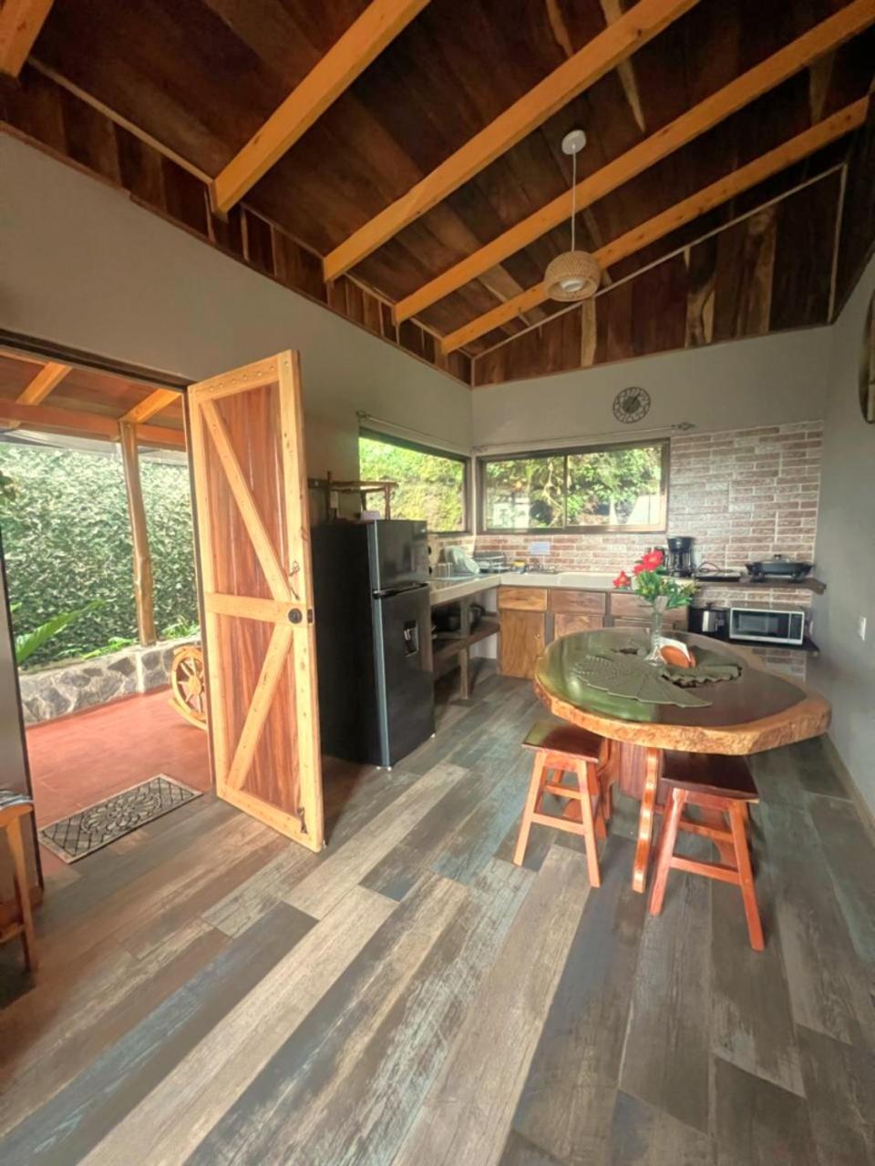 Вилла Casa Tipica La Cruz Монте-Верде Экстерьер фото